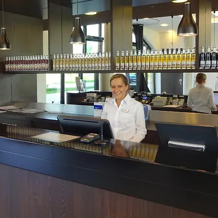 מלון Tobbaccon 3*